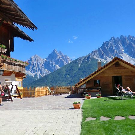 Glinzhof Mountain Natur Resort Agriturismo San Candido Eksteriør billede