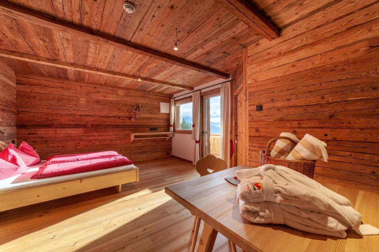 Glinzhof Mountain Natur Resort Agriturismo San Candido Eksteriør billede