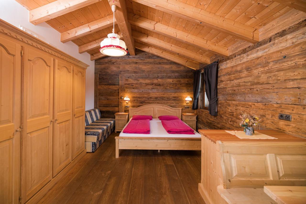 Glinzhof Mountain Natur Resort Agriturismo San Candido Eksteriør billede